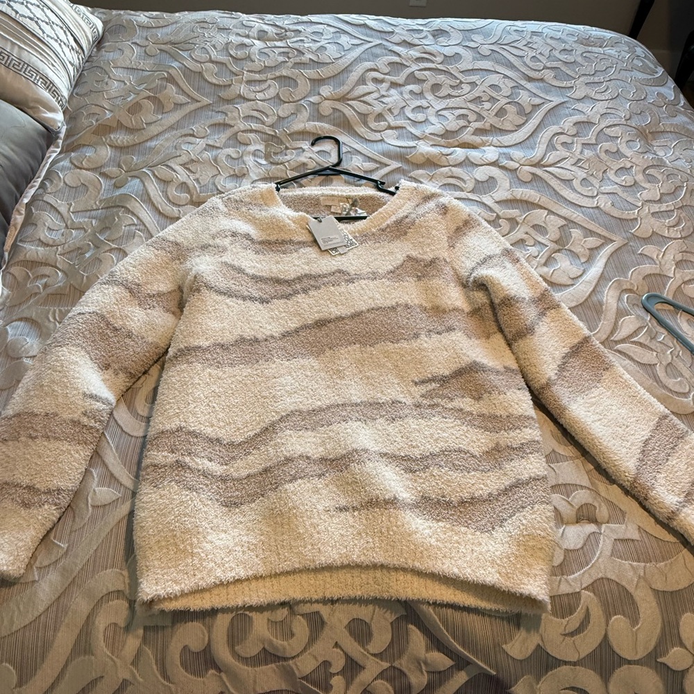 Barefoot Dreams Cream and Tan Crew Neck Sweater